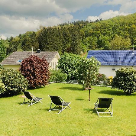 Nova Romantic Luxus Relax Apartments Mit Sauna, Nuerburgring, Adenauer Forst Buitenkant foto