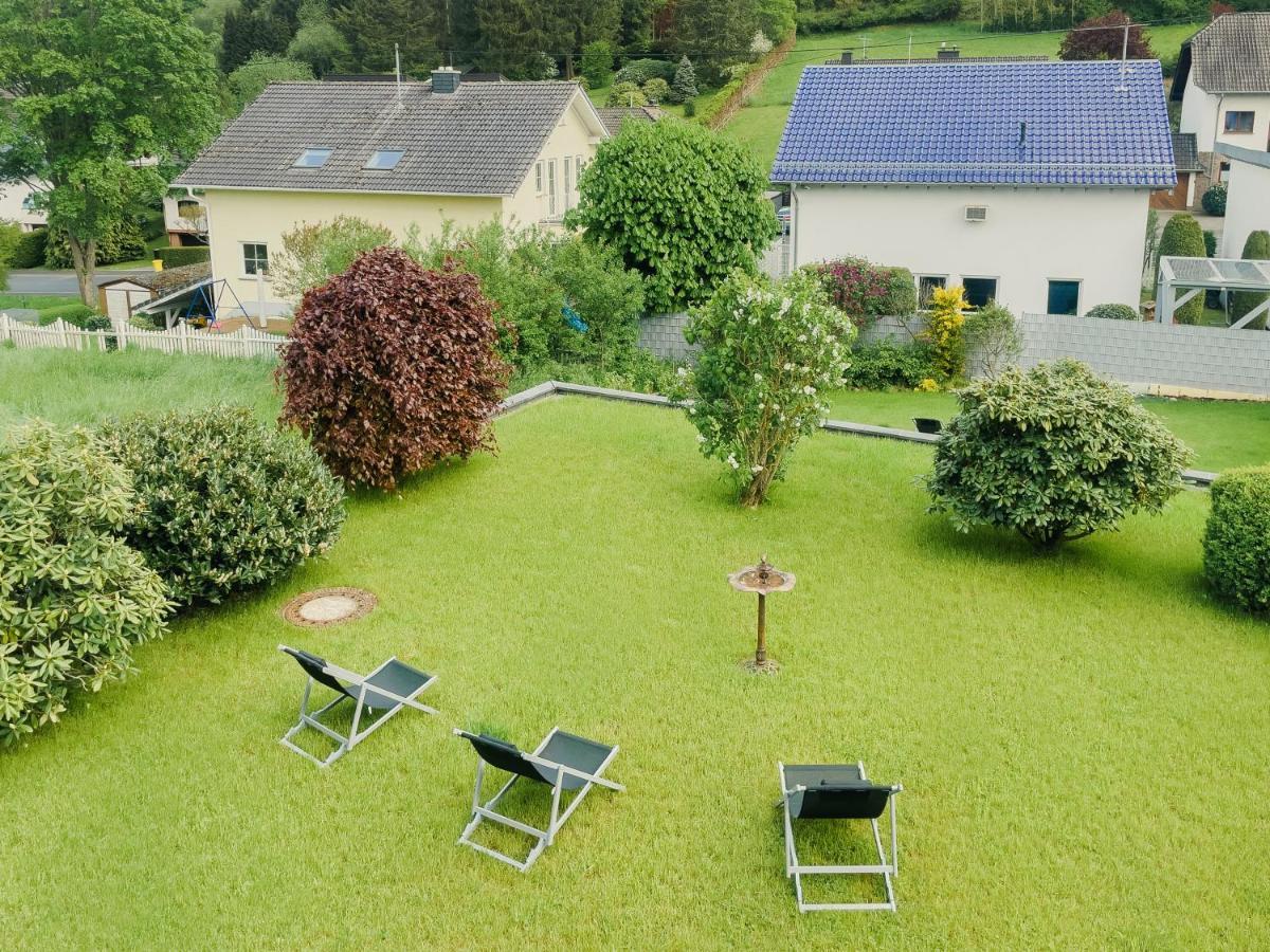 Nova Romantic Luxus Relax Apartments Mit Sauna, Nuerburgring, Adenauer Forst Buitenkant foto
